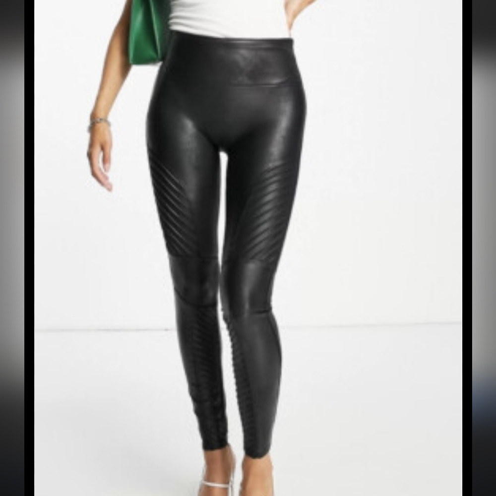 Spanx Spanx Faux Leather Moto Legging Size Medium  Excellent Condition!